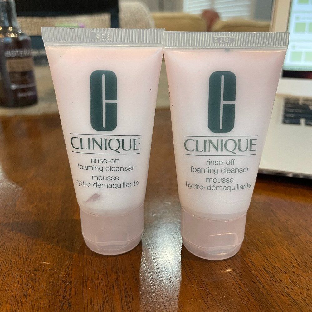Clinique Rinse-Off Foaming Mousse Cleanser set